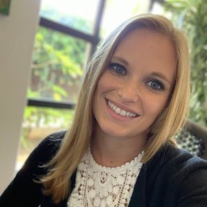 Meet your Posher, Sara